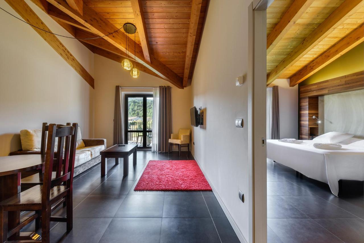 Hotel Spa Aguas De Los Mallos Murillo de Gállego Esterno foto