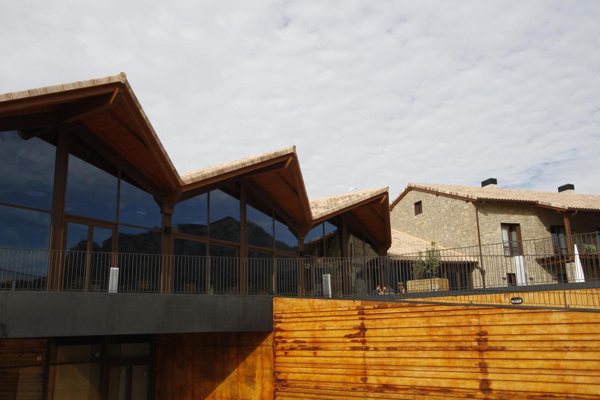 Hotel Spa Aguas De Los Mallos Murillo de Gállego Esterno foto